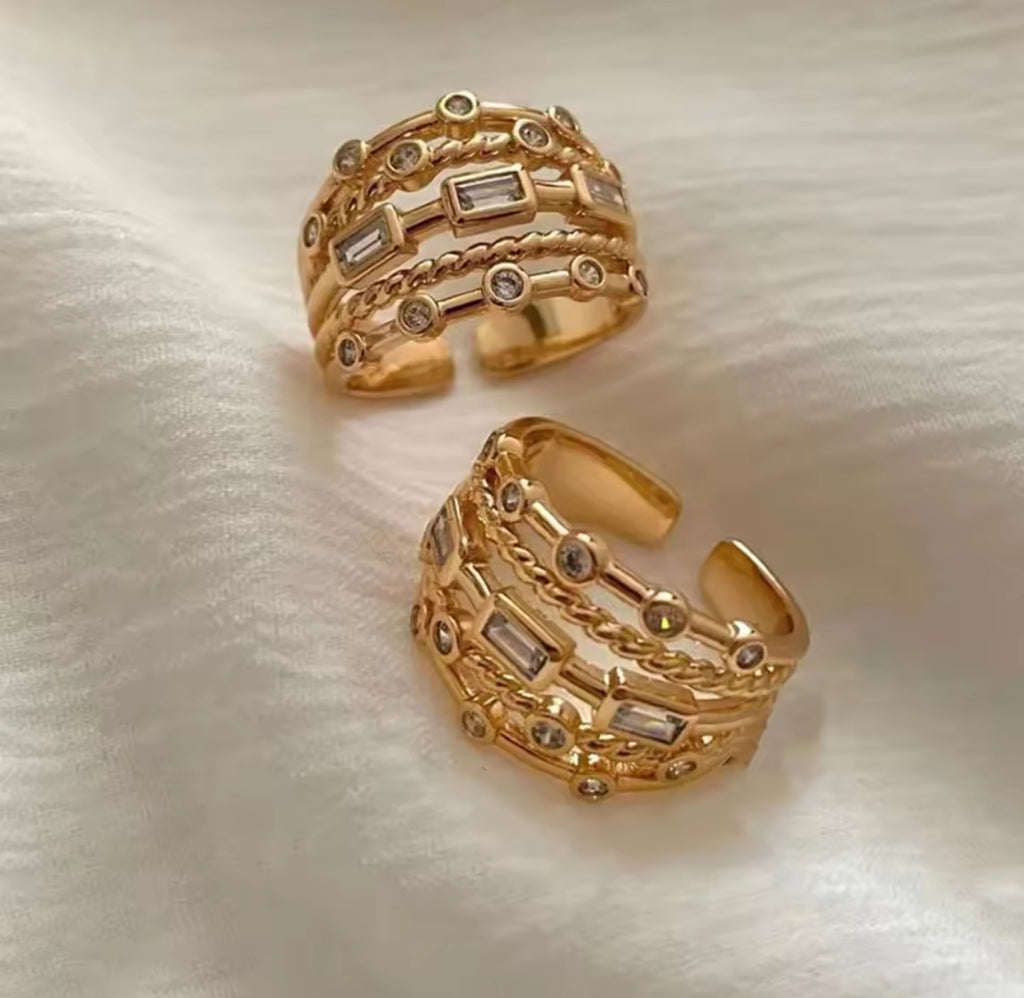 Classic Copal Bridal Ring Set